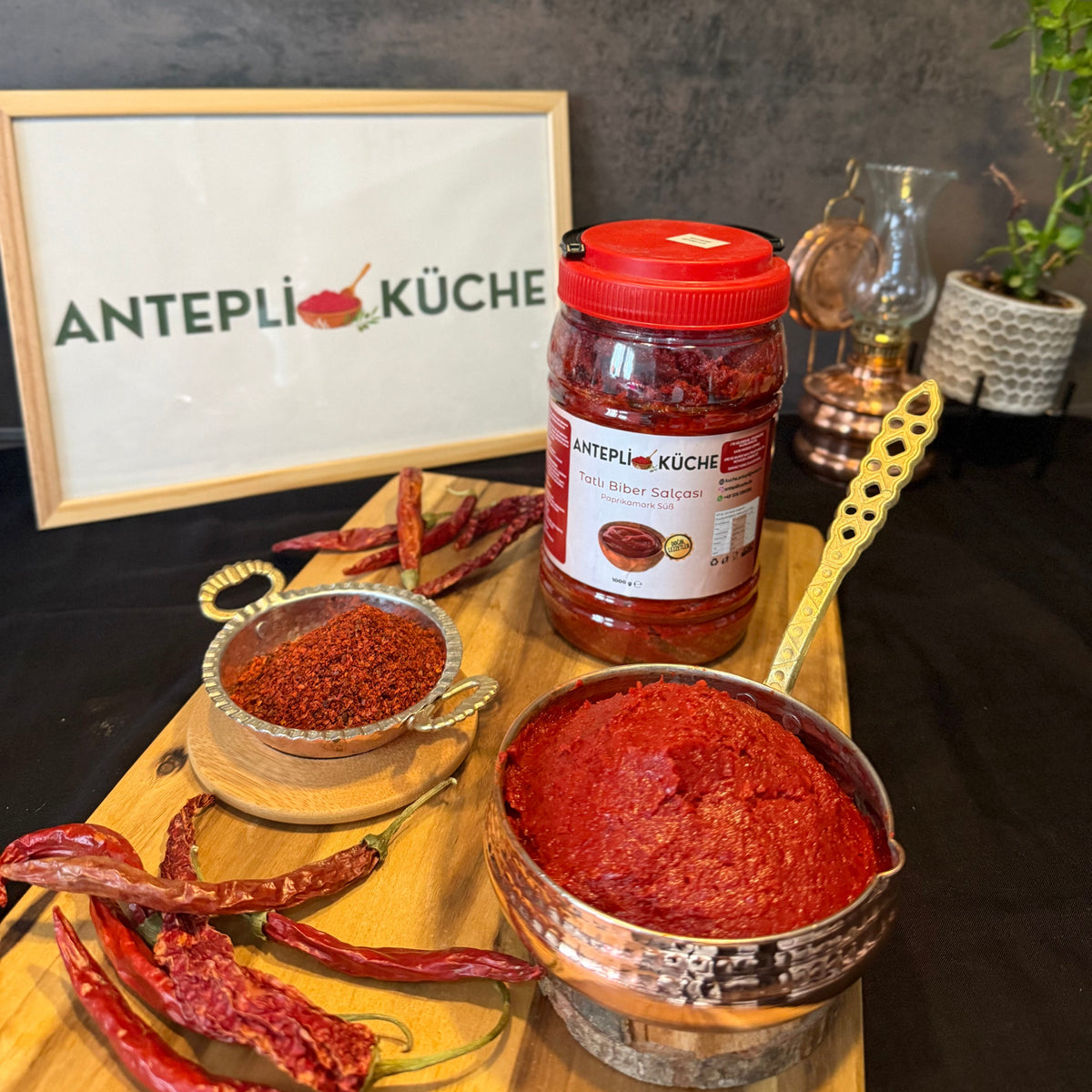 Antep Biber Salçası Ev Yapımı 1kg (TATLI)