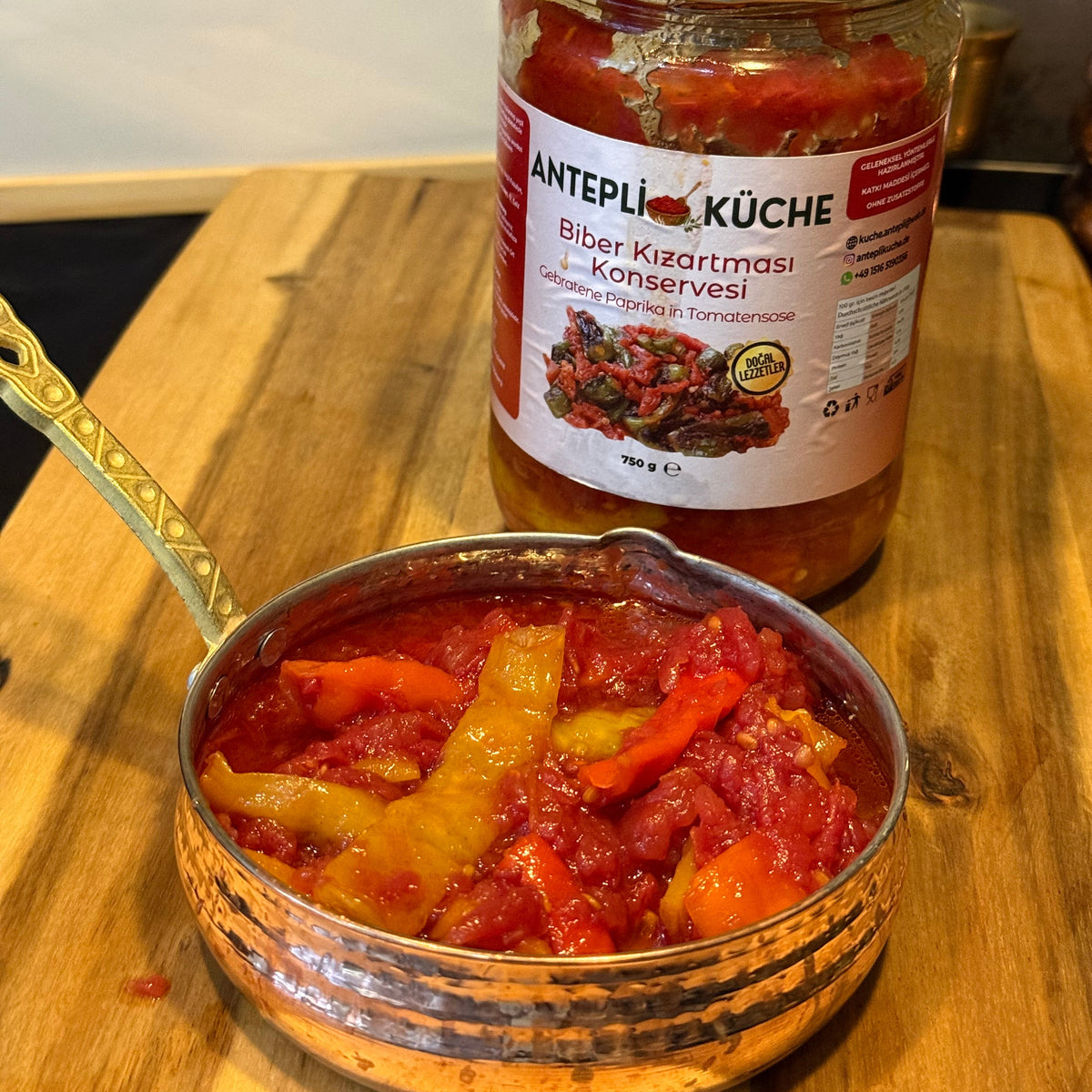 Soslu Biber Kızartması Konservesi 750gr