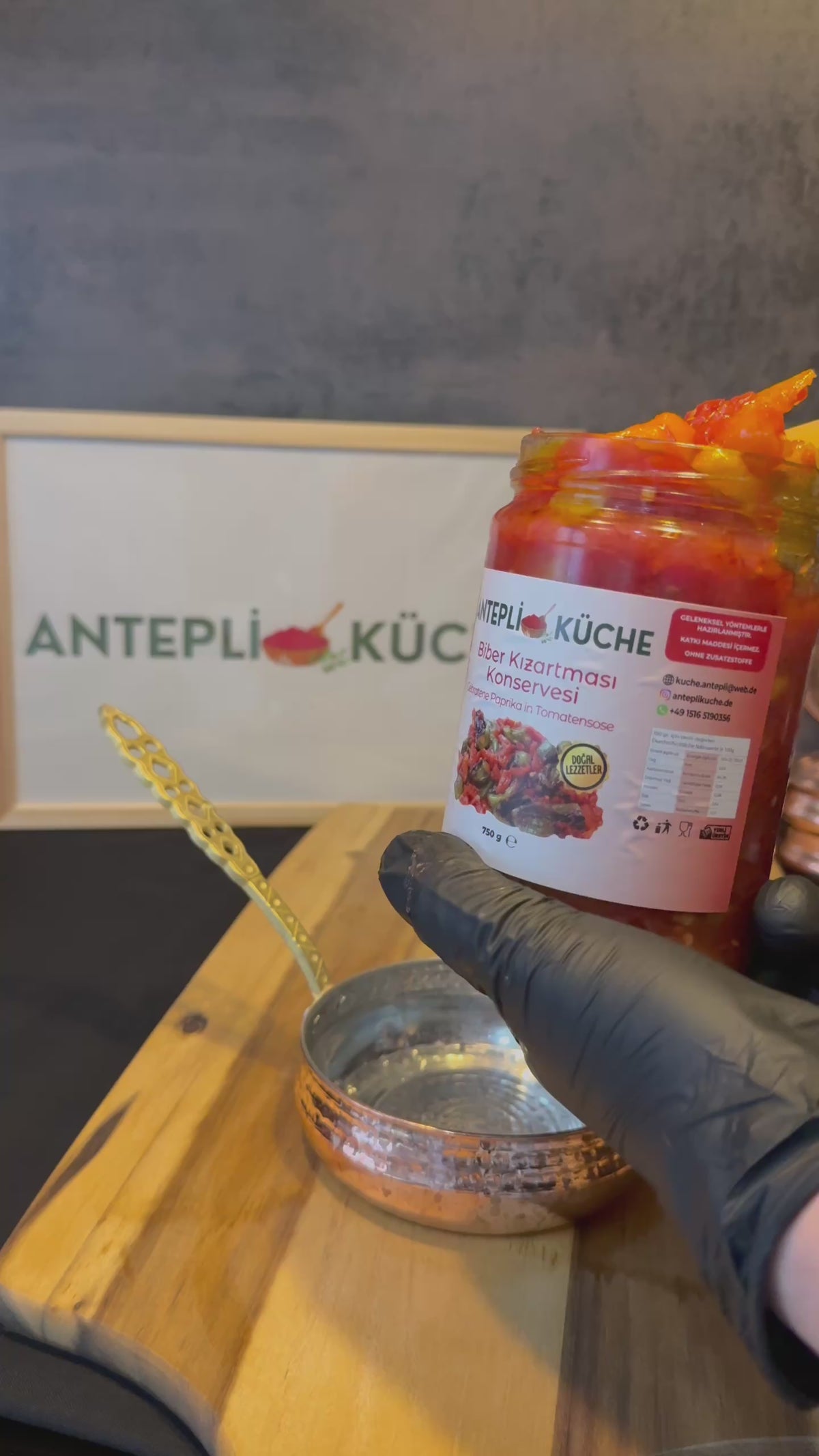 Soslu Biber Kızartması Konservesi 750gr