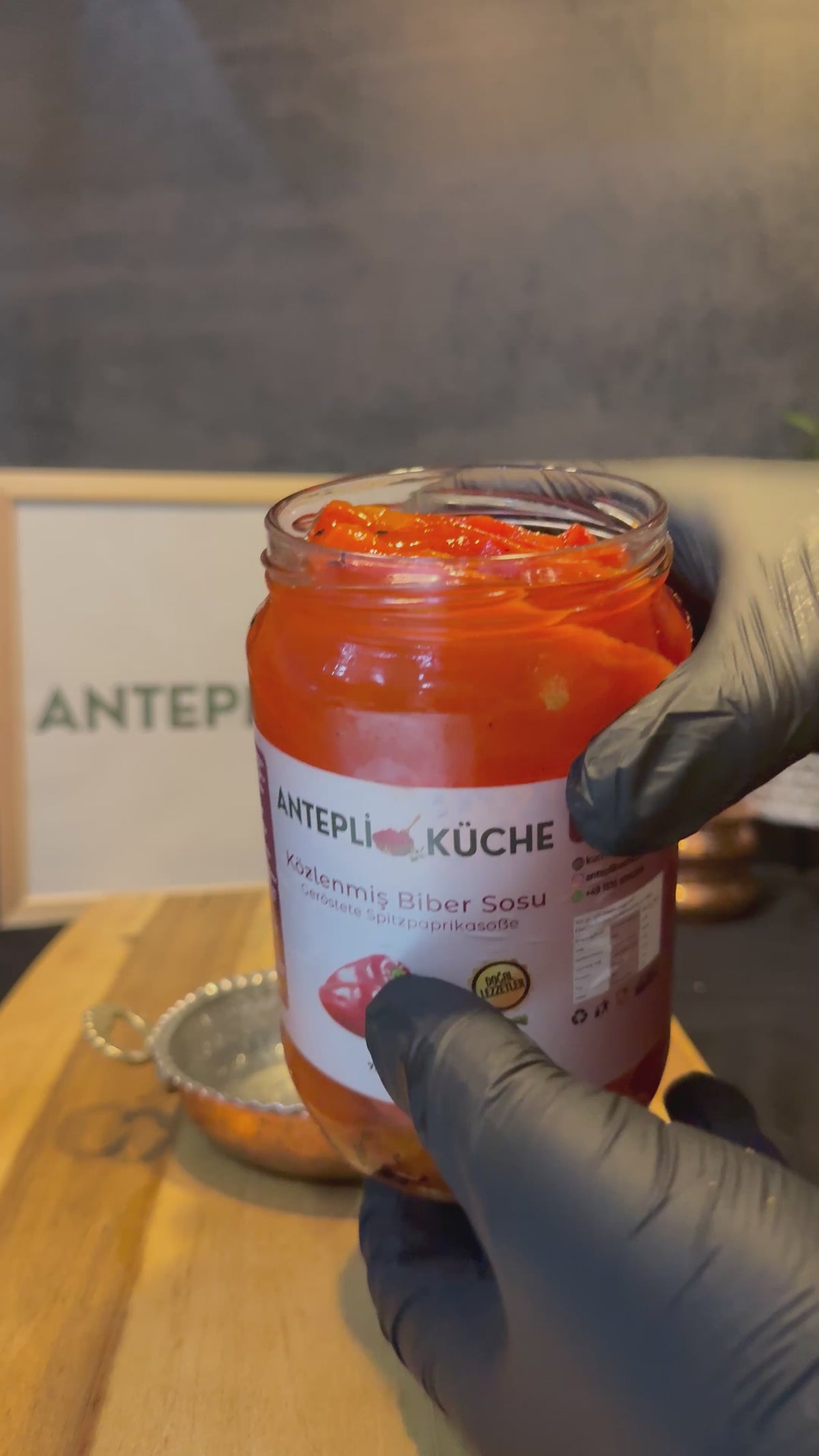 Közlenmiş Sivri Biber Sosu 750gr